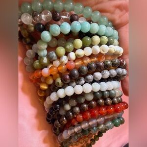 *LIKE NEW* Assorted Crystal Stretch Beaded Bracelets 18ct